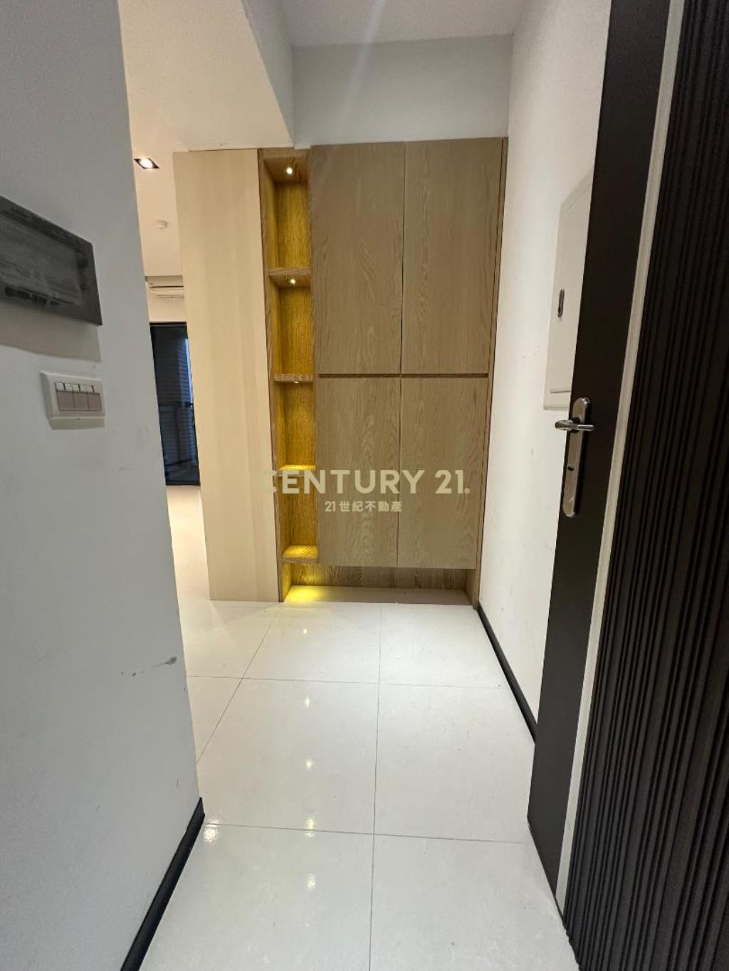 近青埔A16花海景觀大二房車