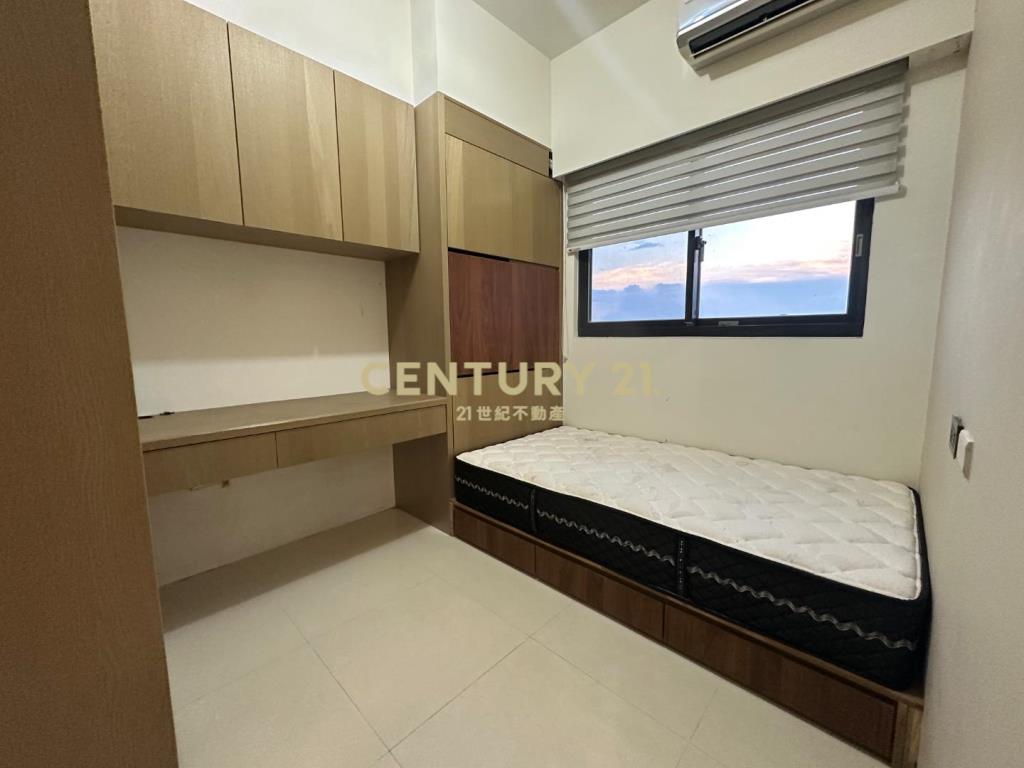 近青埔A16花海景觀大二房車