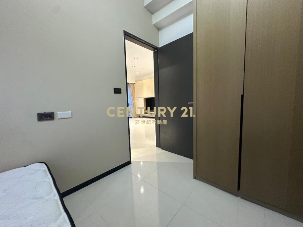 近青埔A16花海景觀大二房車