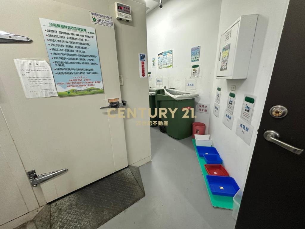 近青埔A16花海景觀大二房車