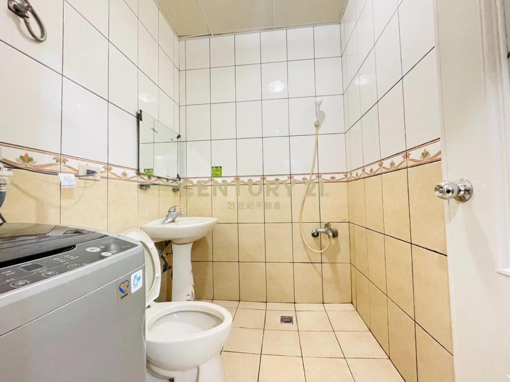 中壢新街國小收租3套房