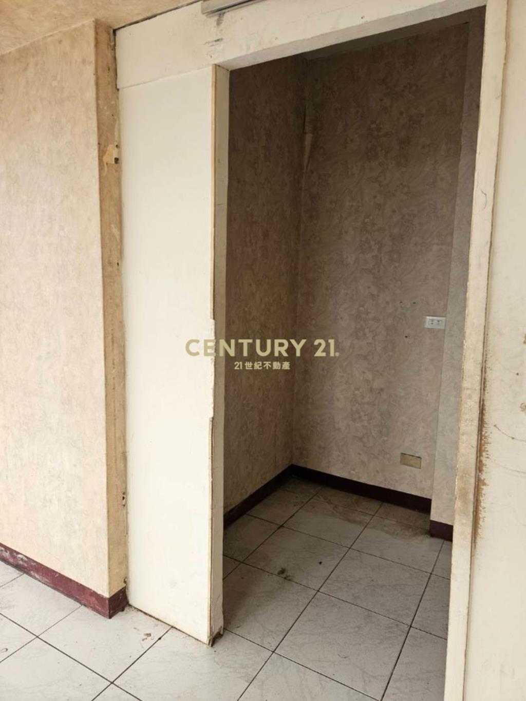 中原大學電梯大套房