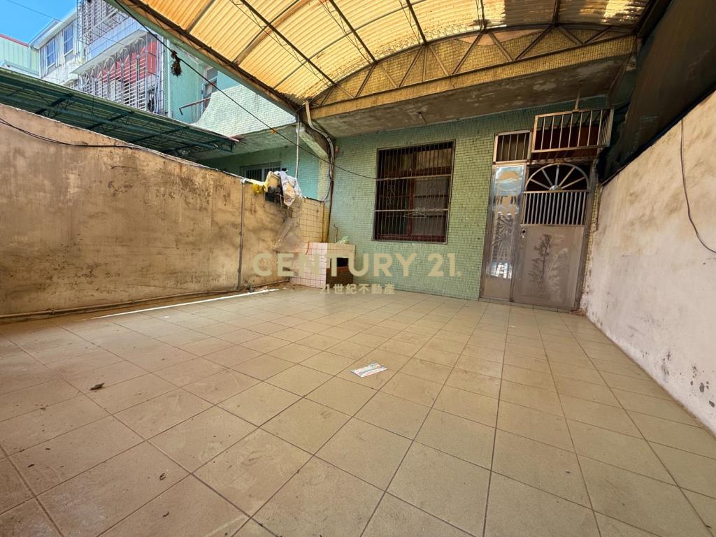 中壢龍岡大地坪活巷透天