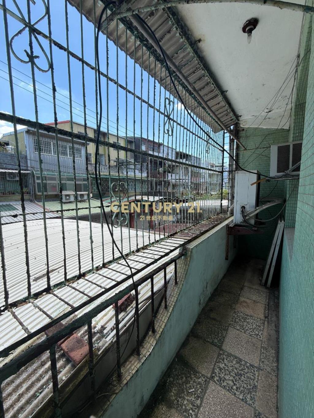 中壢龍岡大地坪活巷透天