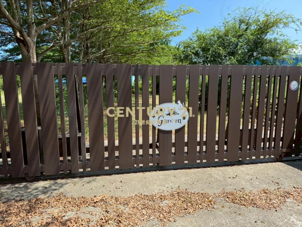 新屋61快速道路旁-合法資材室農園