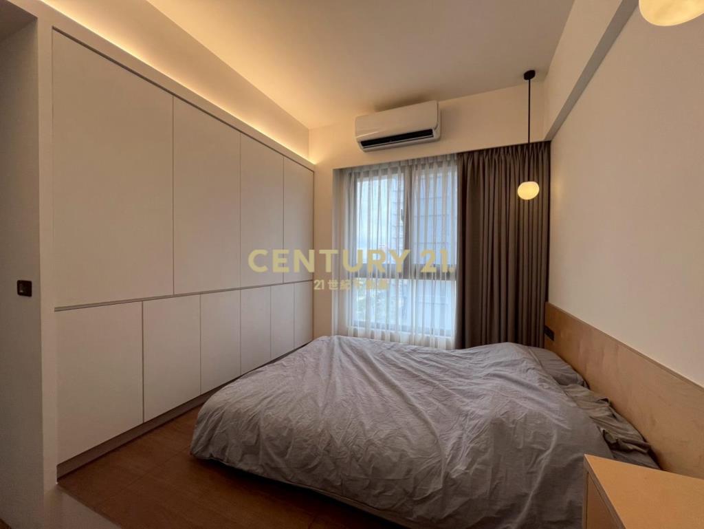 林口世界市質感二房車