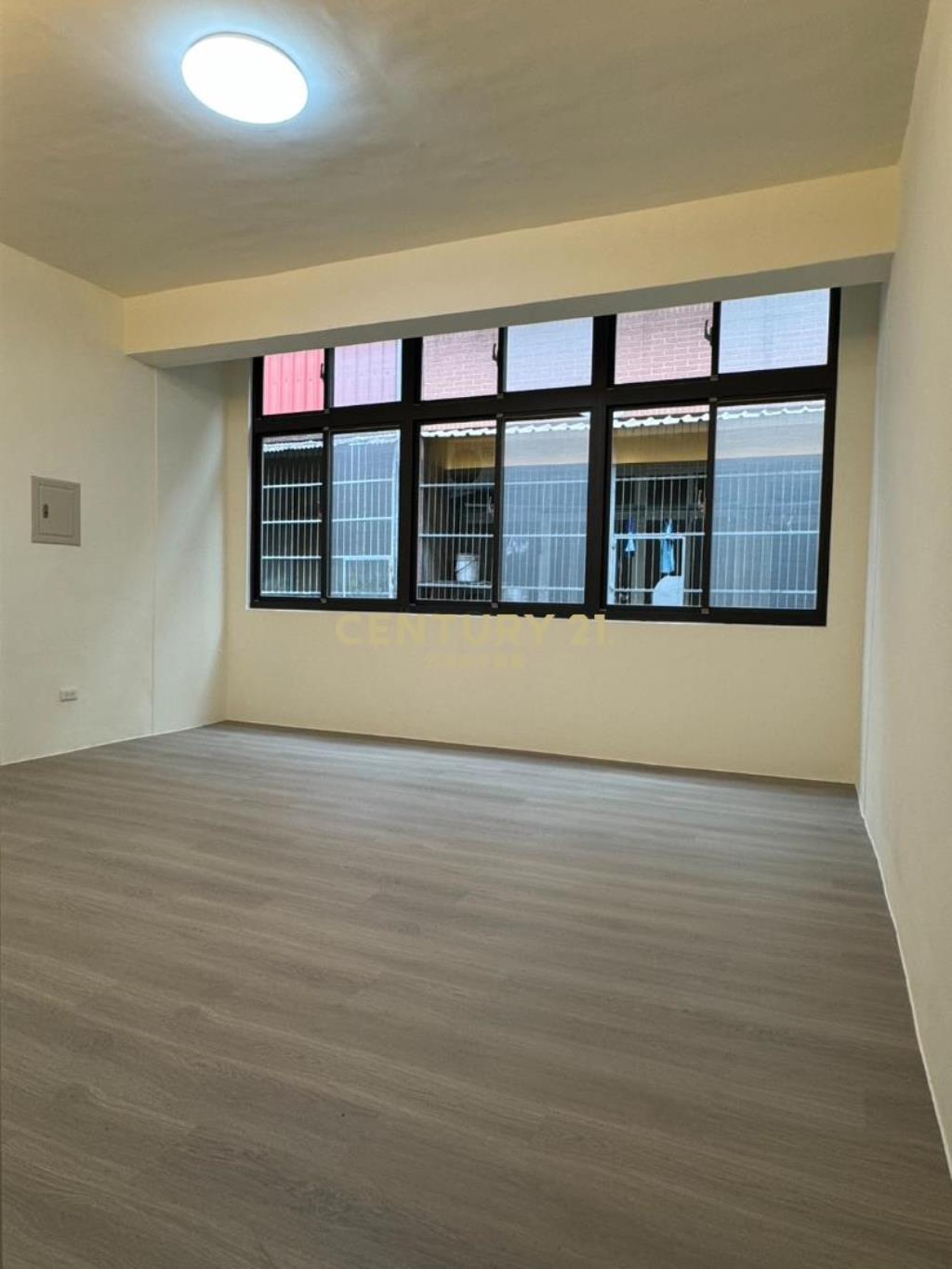 平鎮南勢成家全新整理活巷透天