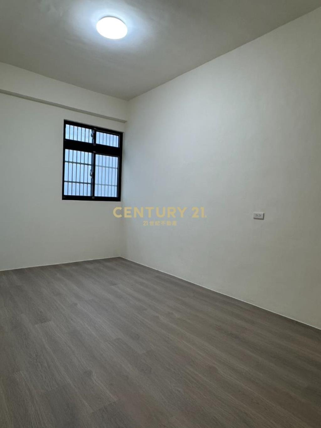 平鎮南勢成家全新整理活巷透天