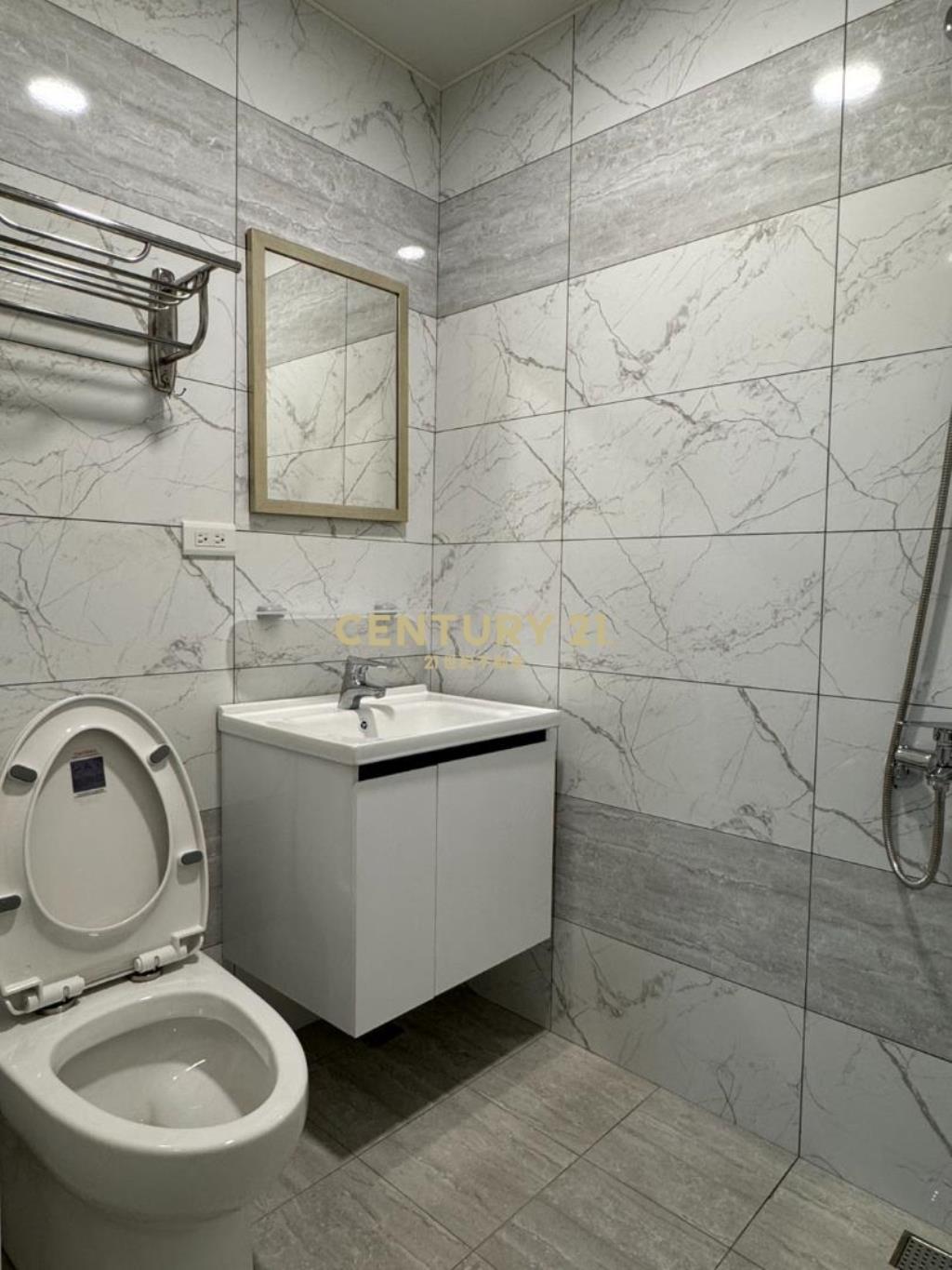 平鎮南勢成家全新整理活巷透天