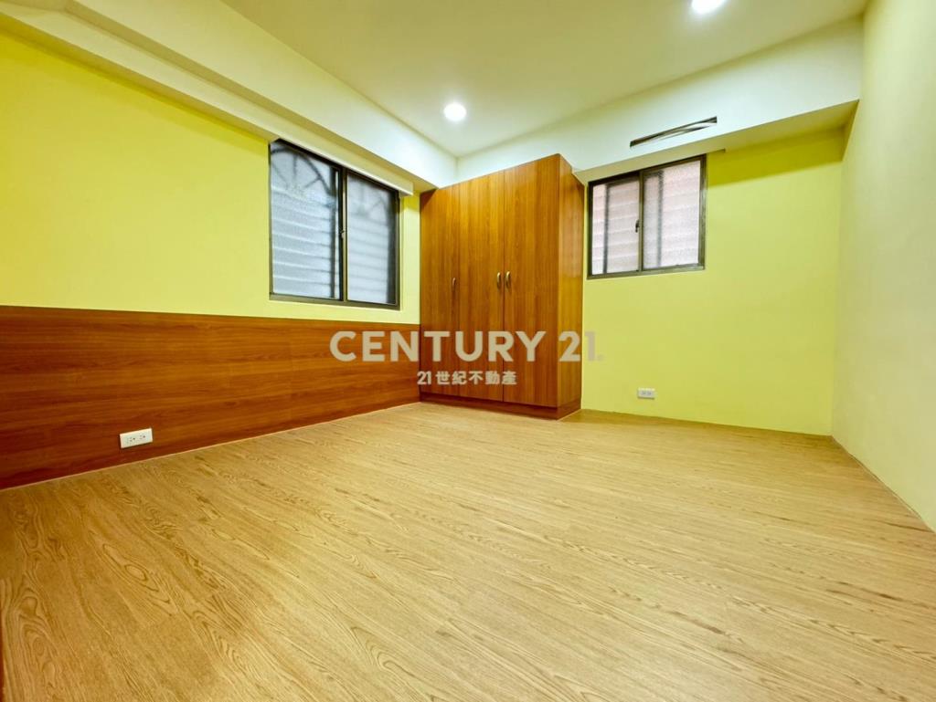 捷運G09稀有兩房雙衛