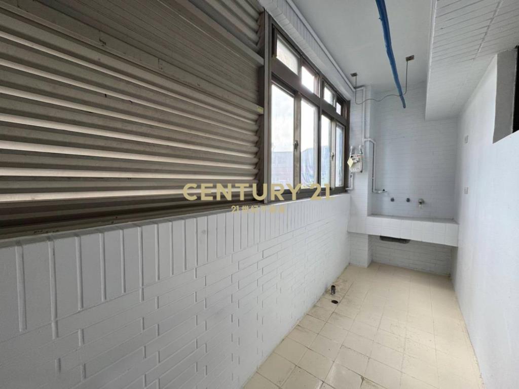 八德大湳陸光國宅三房車(車位輪抽)