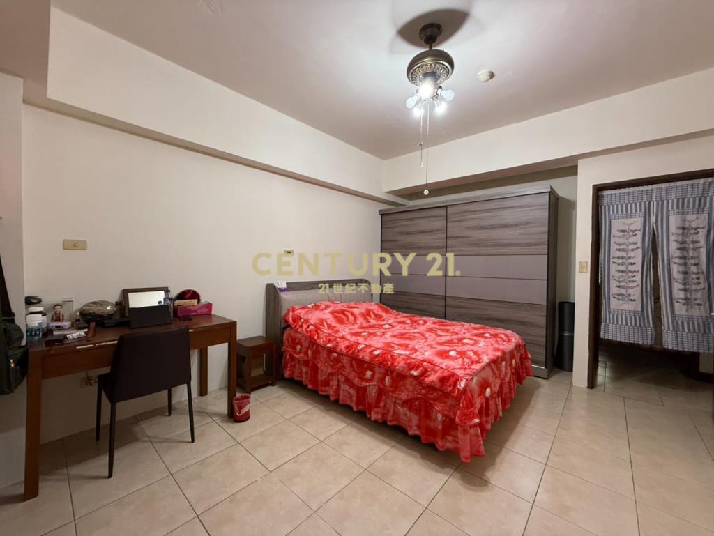 自立國宅景觀三房車