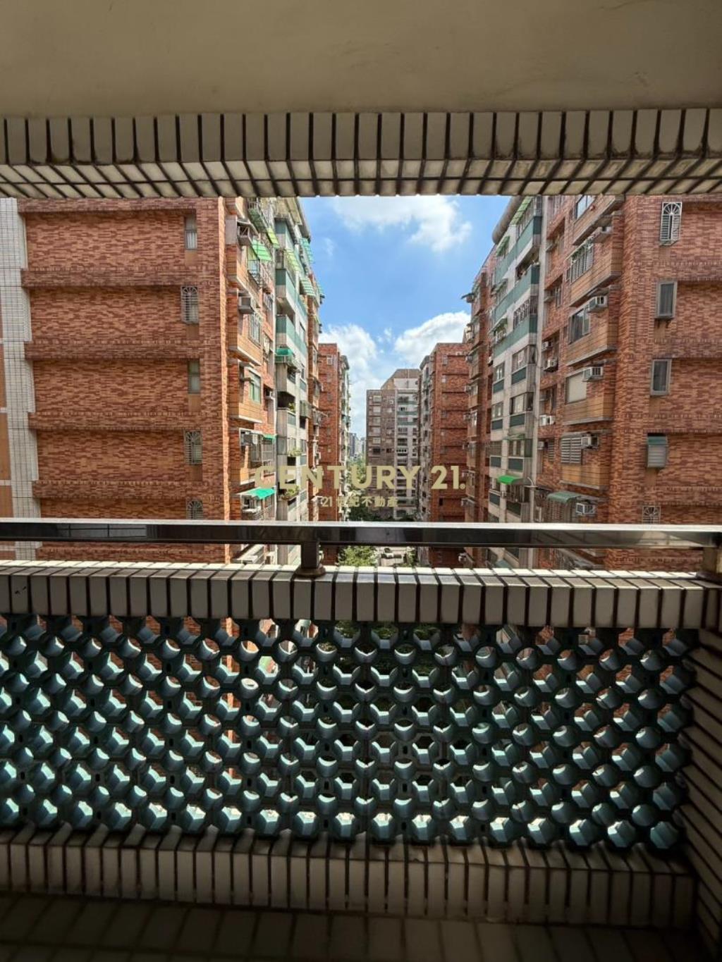 自立國宅景觀三房車