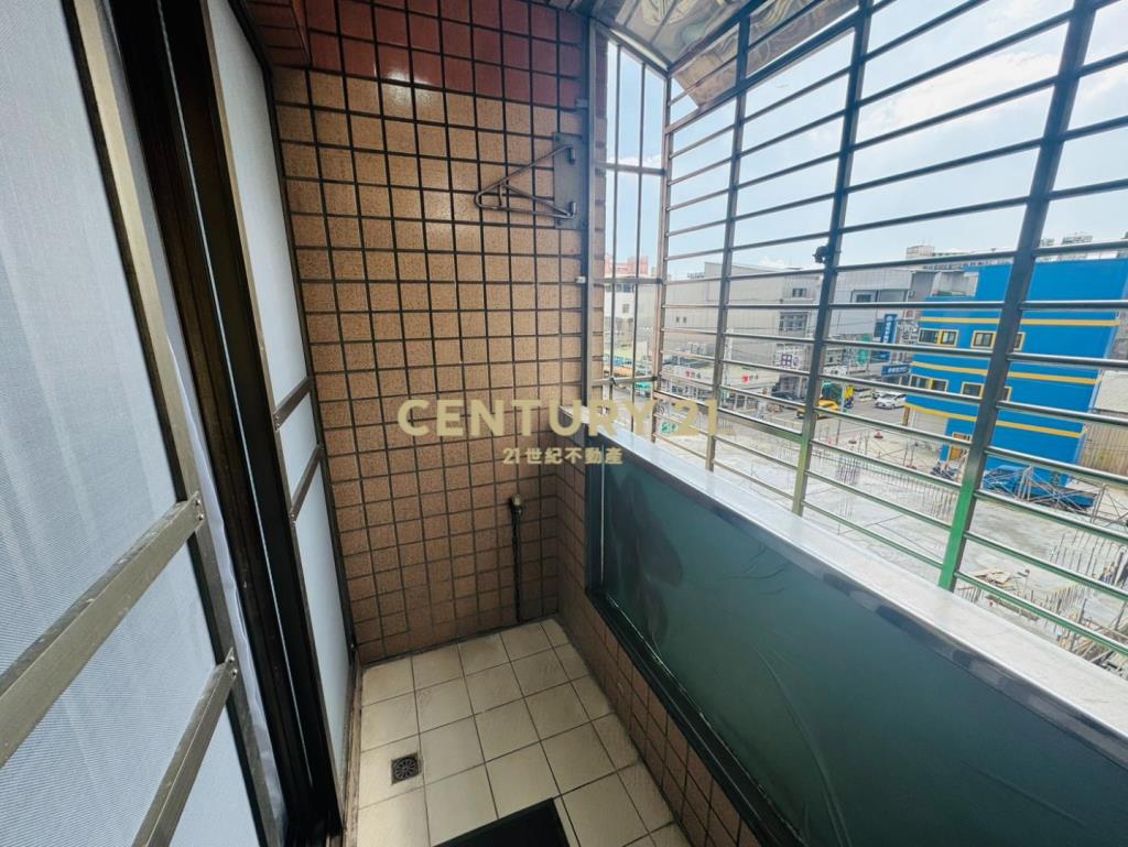 內壢忠孝路美華夏