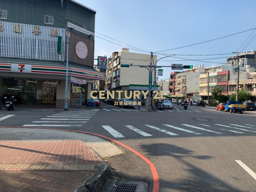 收租整新門前停車透天