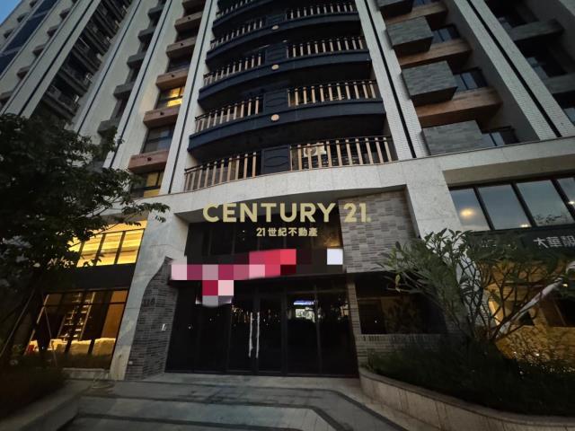 青埔機捷A18全新七米大面寬樓店+車位