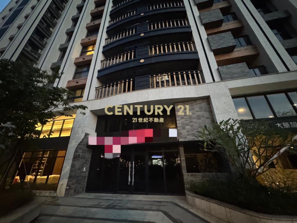 青埔機捷A18全新七米大面寬樓店+車位