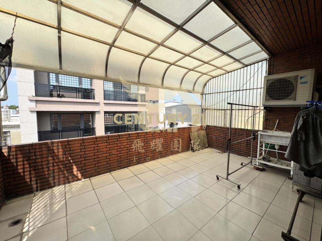 專任【龍岡國中】活巷超值5房美透天