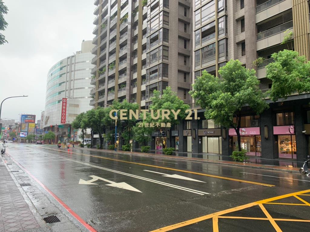 SOGO元化路收租搶鈔金透店