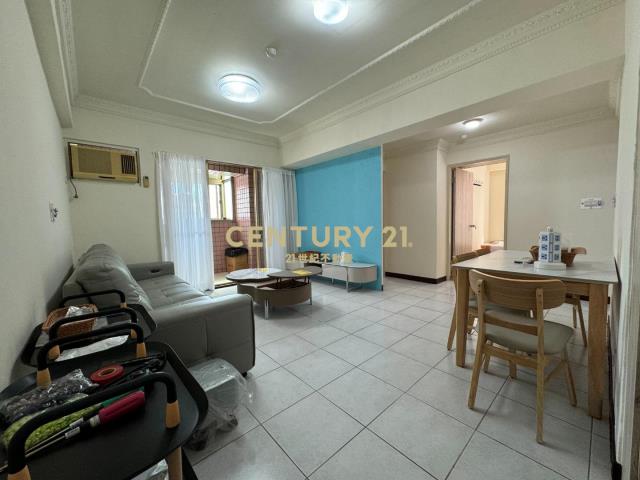 楊梅玫瑰村三房加車位有露臺