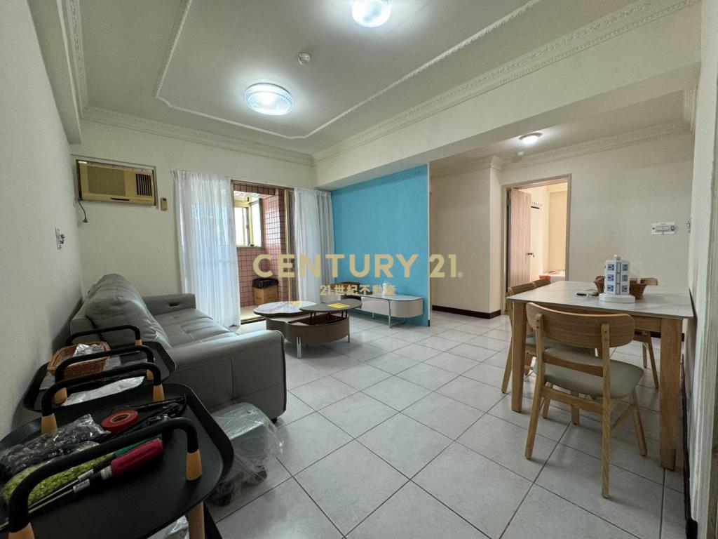 楊梅玫瑰村三房加車位有露臺