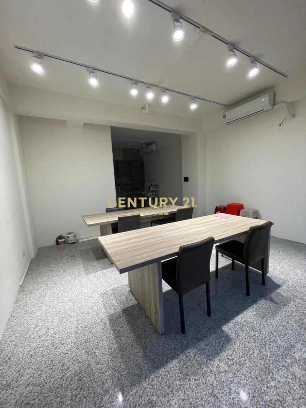 草漯霸王級收租透店