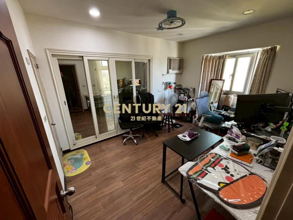 龍岡國小北帝國高樓層三房加車位