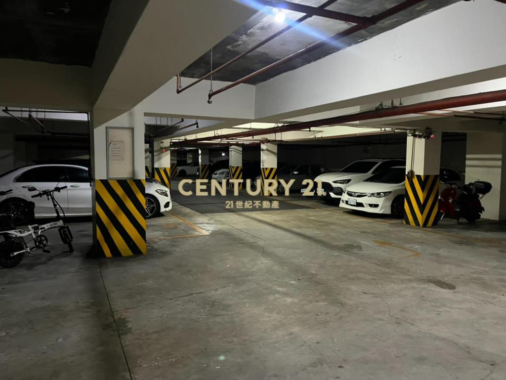 龍岡國小北帝國高樓層三房加車位