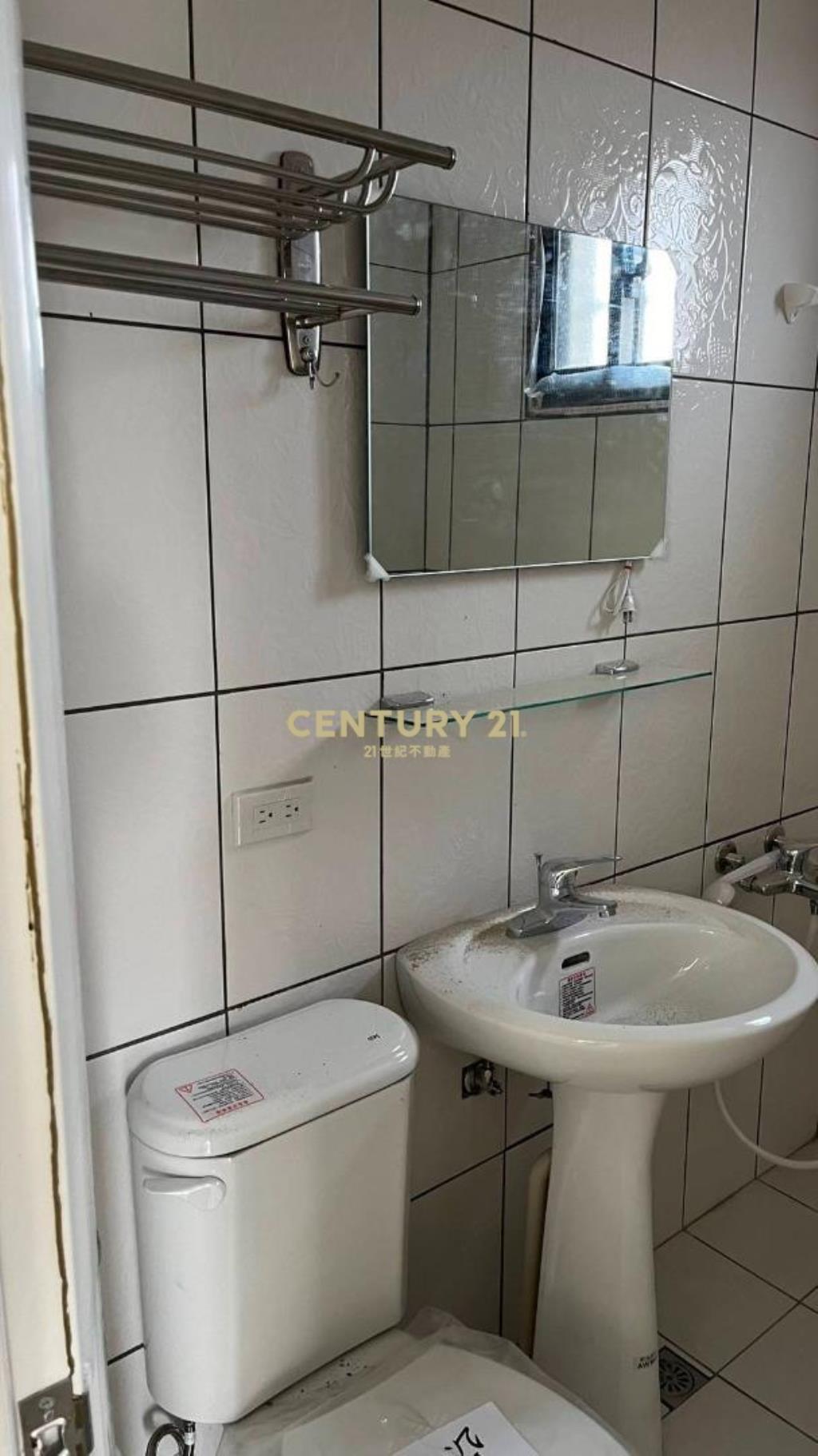 新屋中山西路美農+合法資材室