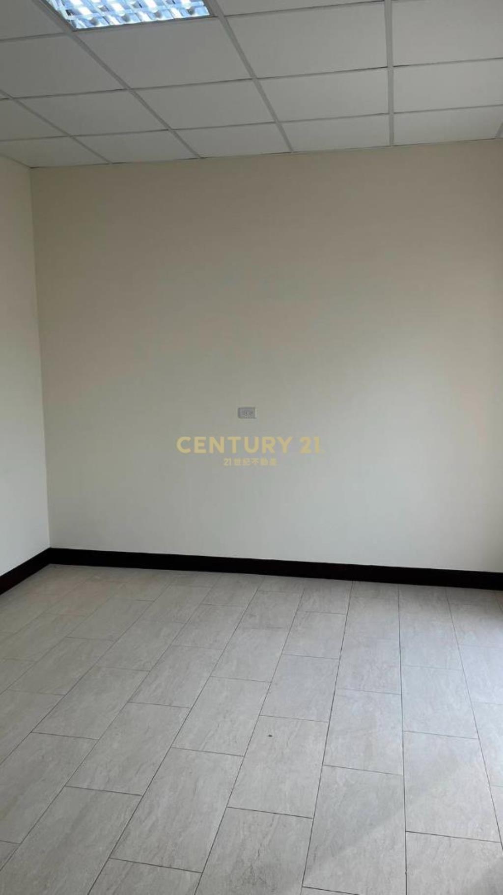 新屋中山西路美農+合法資材室