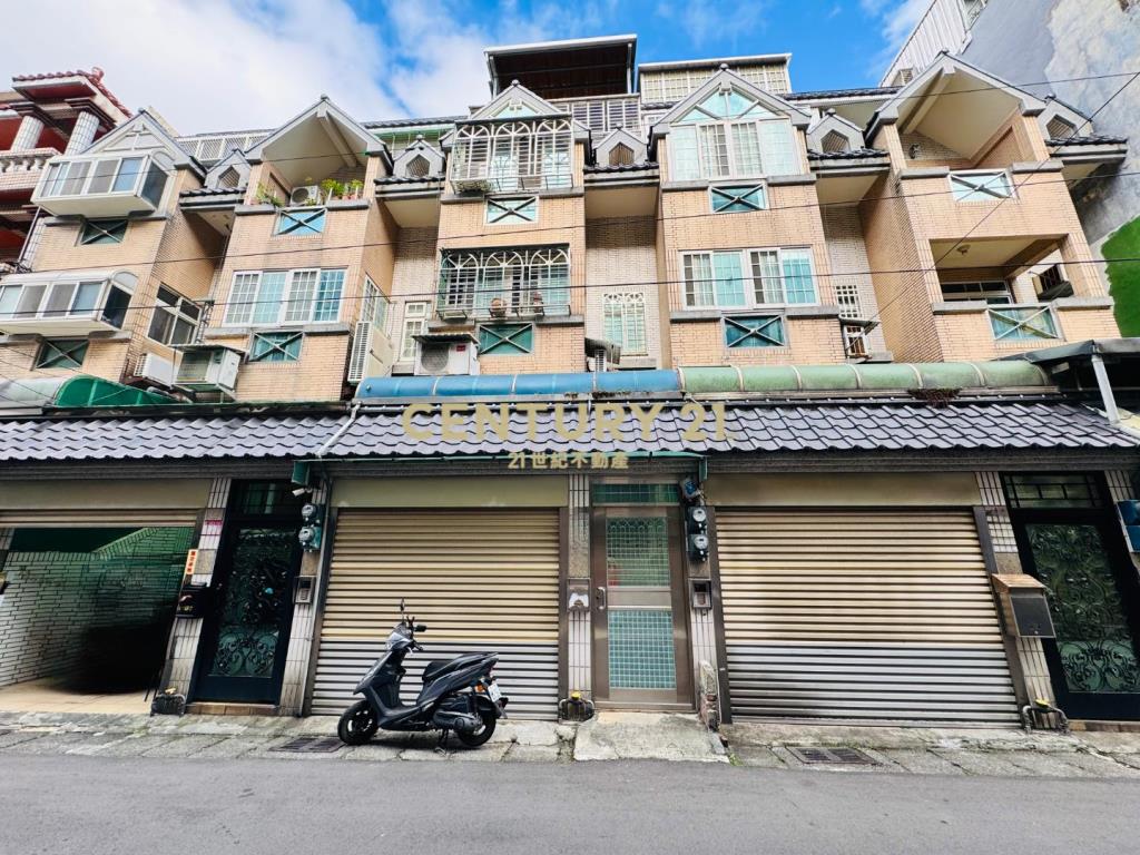 【專任】內壢交流道裝潢美別墅