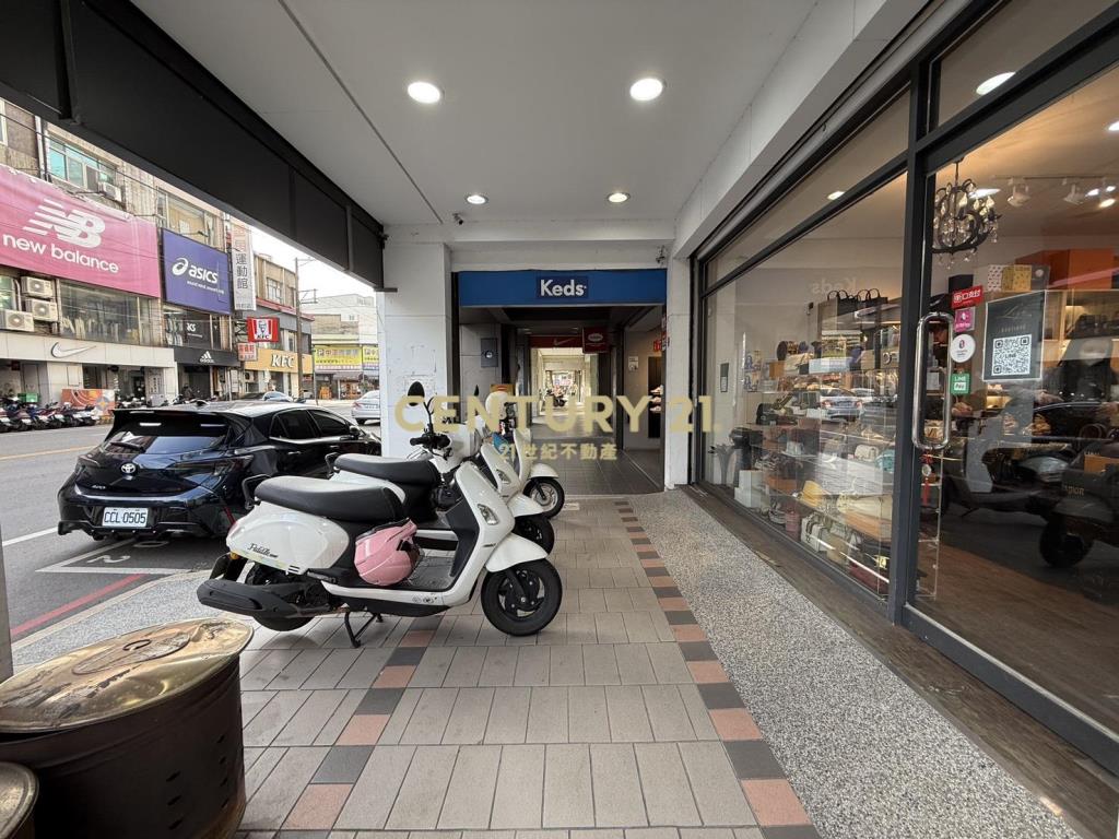 火車站旁【商業區建地】現況透店