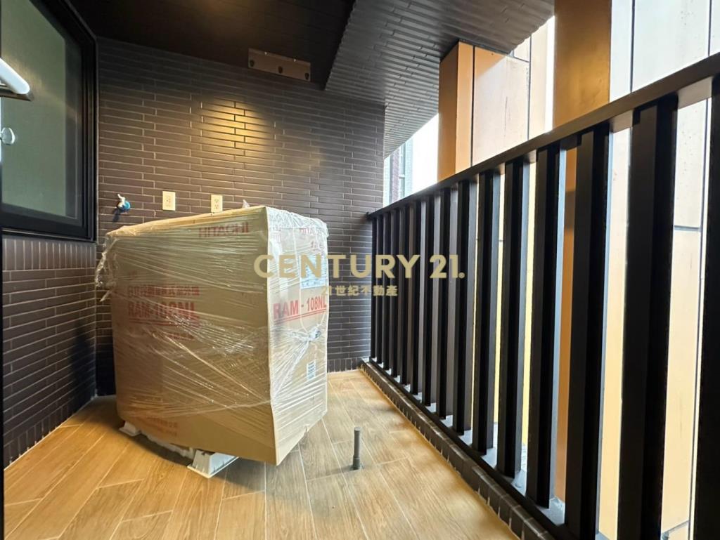 青埔高鐵機捷A18站 - 邊間景觀2房+