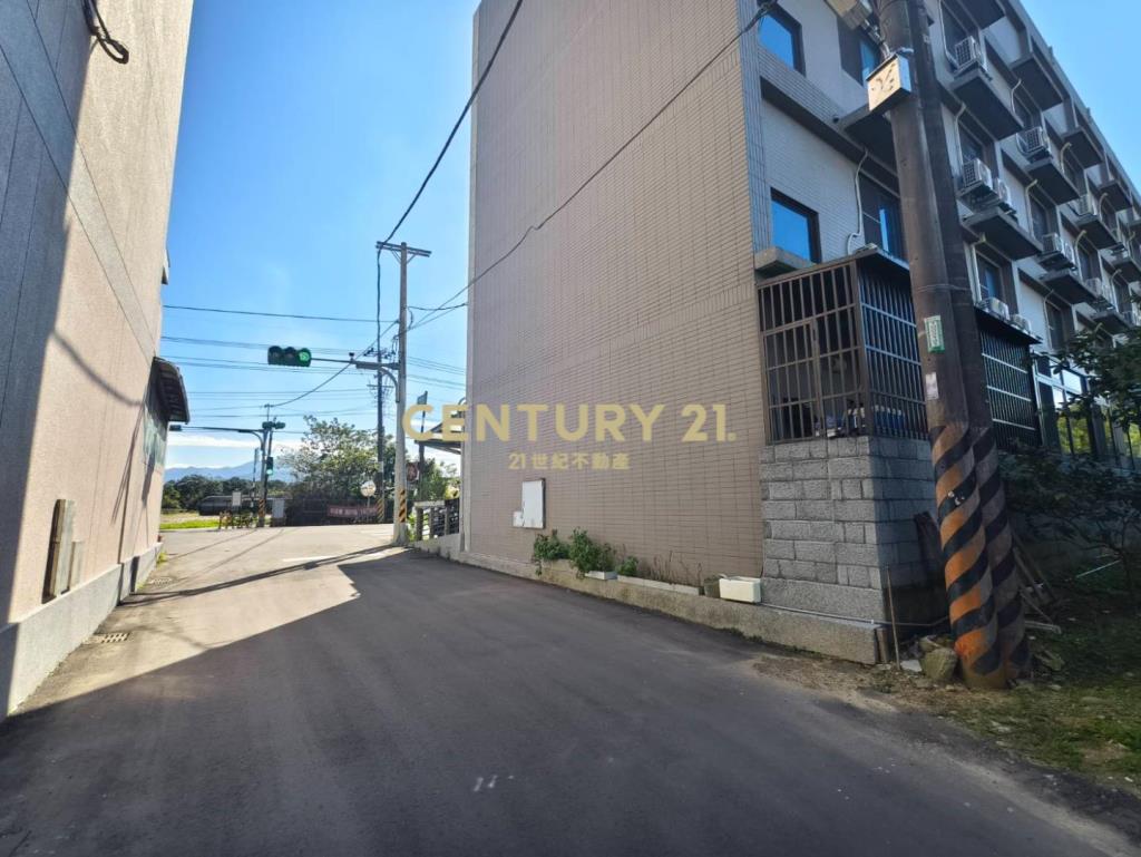 國3大溪交流道一般農臨20米路-大面寬