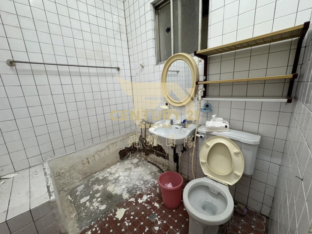 埔心火車站低總價一樓店住(門前停車)