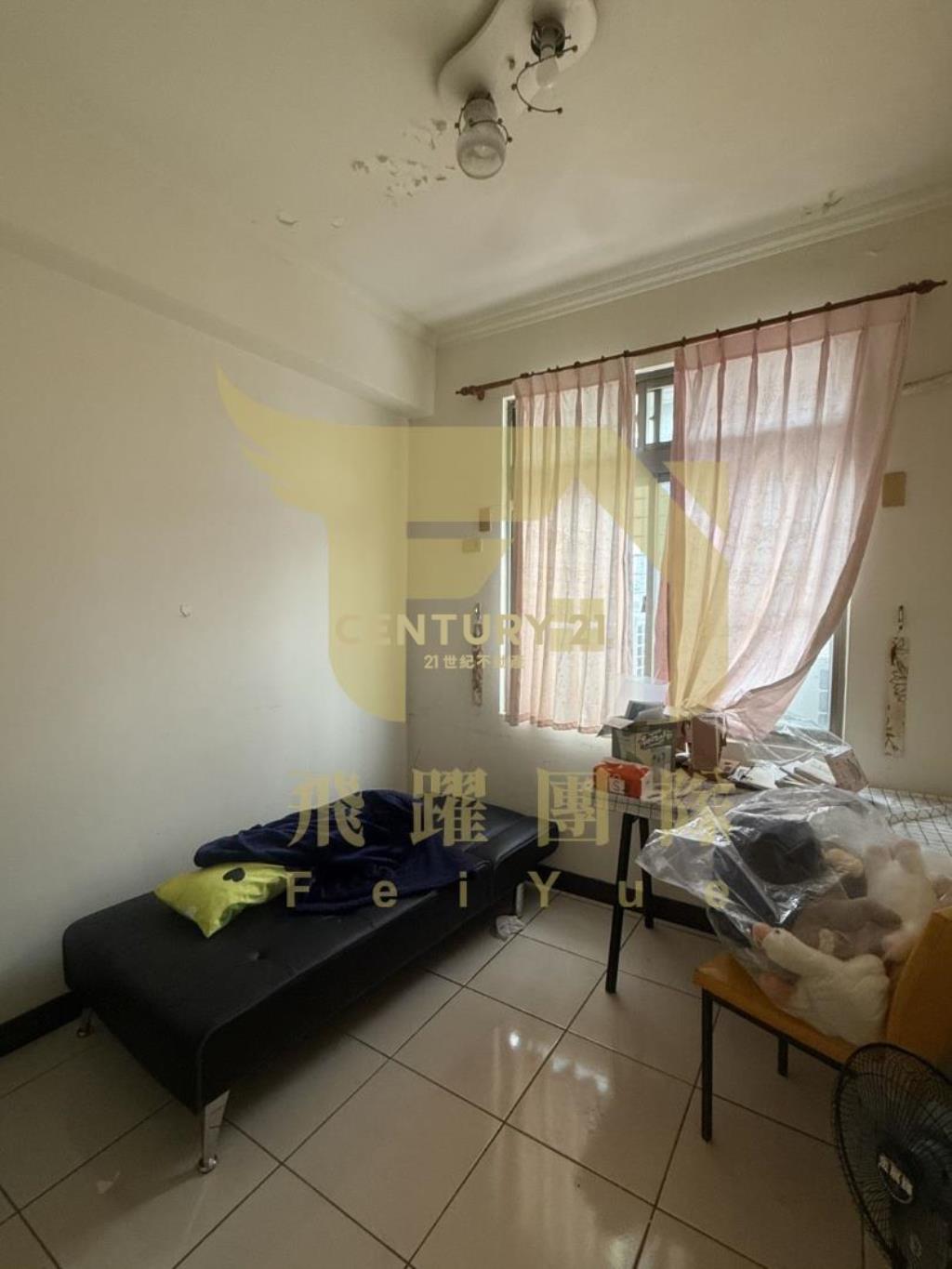 楊梅近愛買大地坪雙車前庭後院美墅