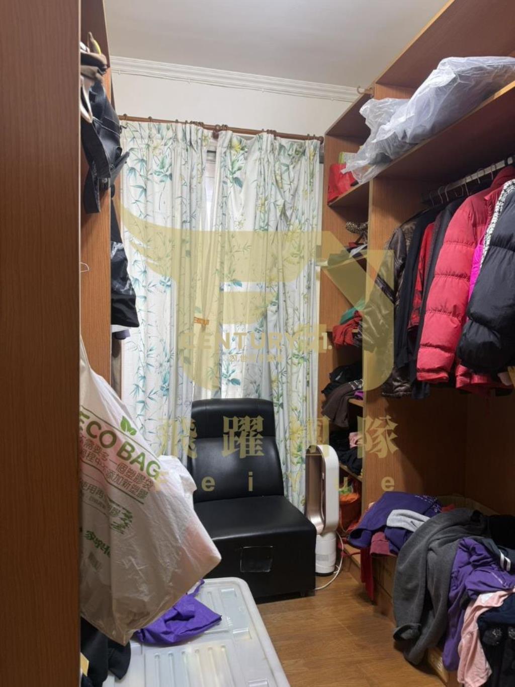 楊梅近愛買大地坪雙車前庭後院美墅