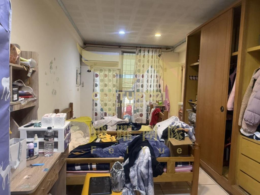 楊梅近愛買大地坪雙車前庭後院美墅