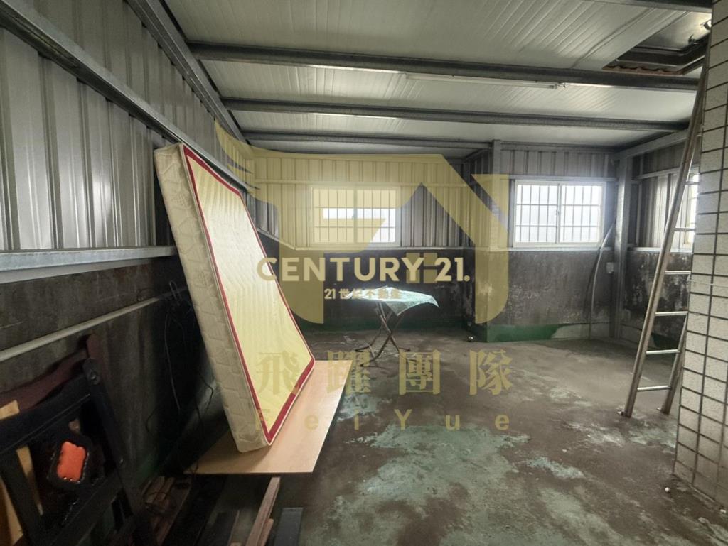 楊梅近愛買大地坪雙車前庭後院美墅