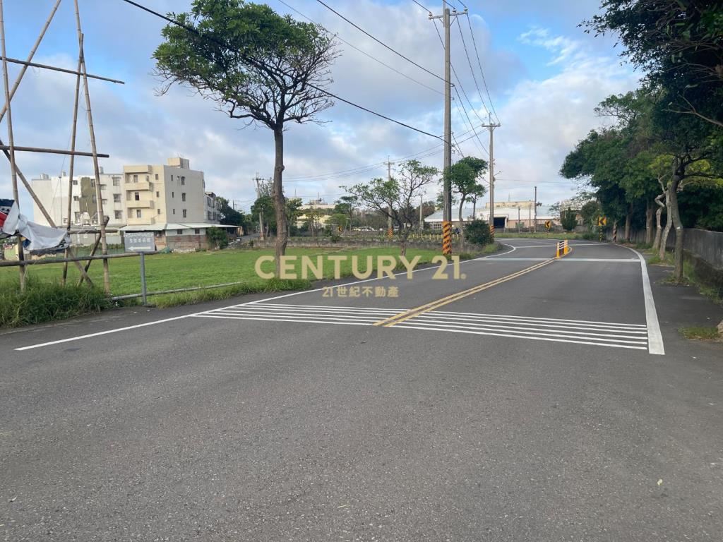 觀音中山路旁雙面路2筆農地