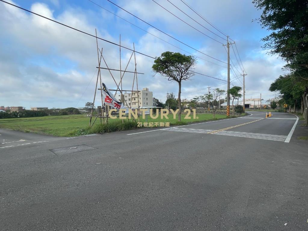 觀音中山路旁雙面路2筆農地