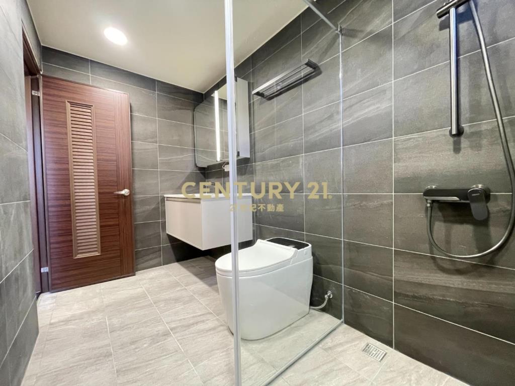 平鎮大勇街新整透天