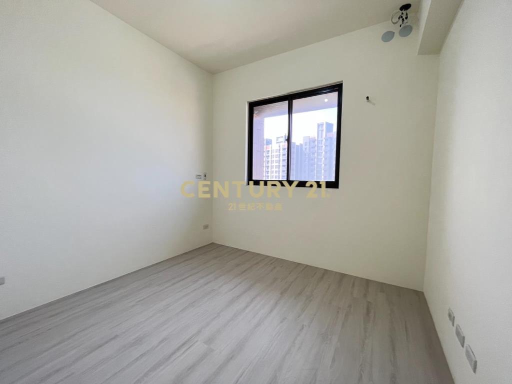 草漯全新2房2衛車