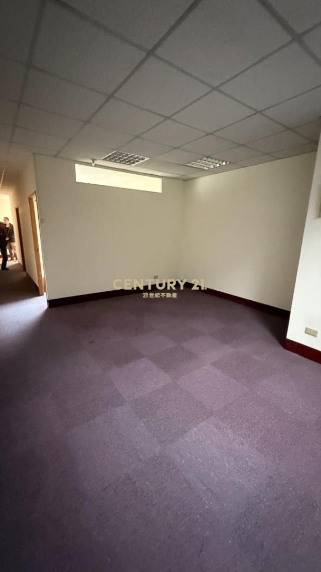 (專約)熱鬧中平商圈/稀有住店(出租)