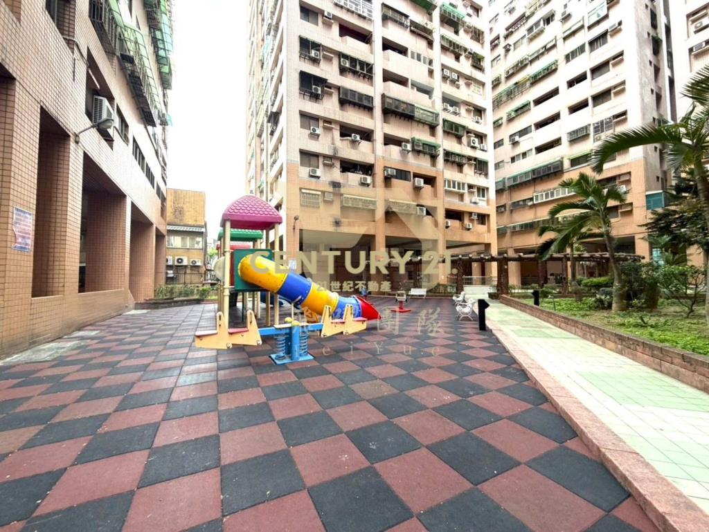 桃園藝文特區電梯精美3房