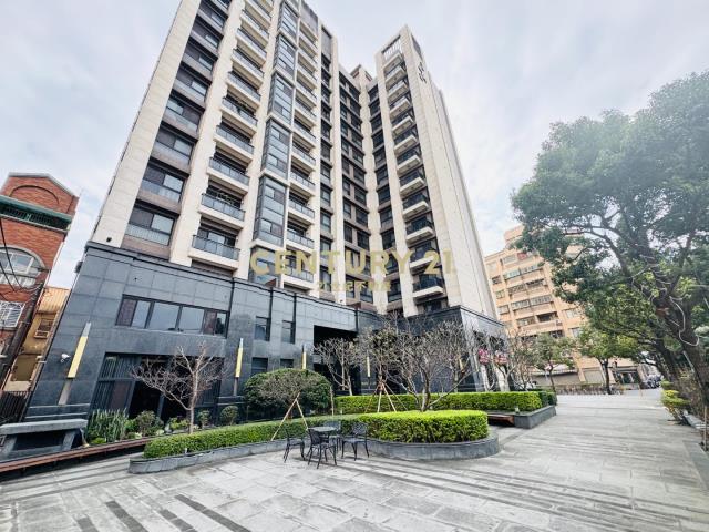 中原、華勛商圈-宜雄晶硯三房車