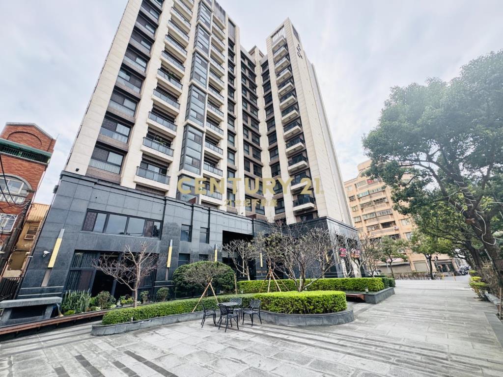 中原、華勛商圈-宜雄晶硯三房車