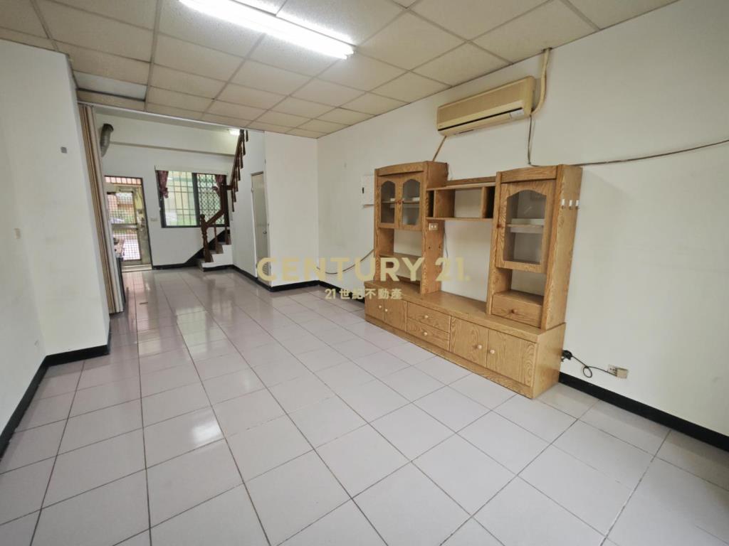 華勛低總2房2衛1+2樓 住店