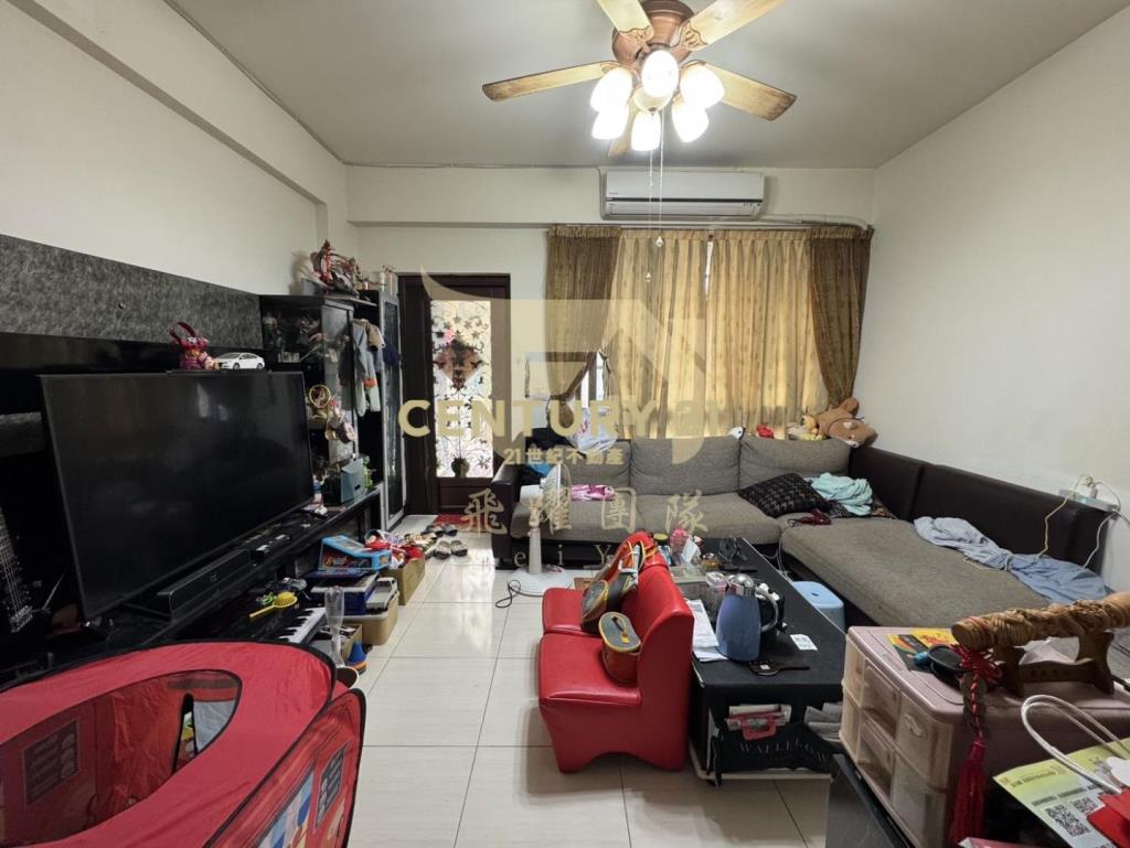 【楊梅蘋果村】大地坪別墅室內停車