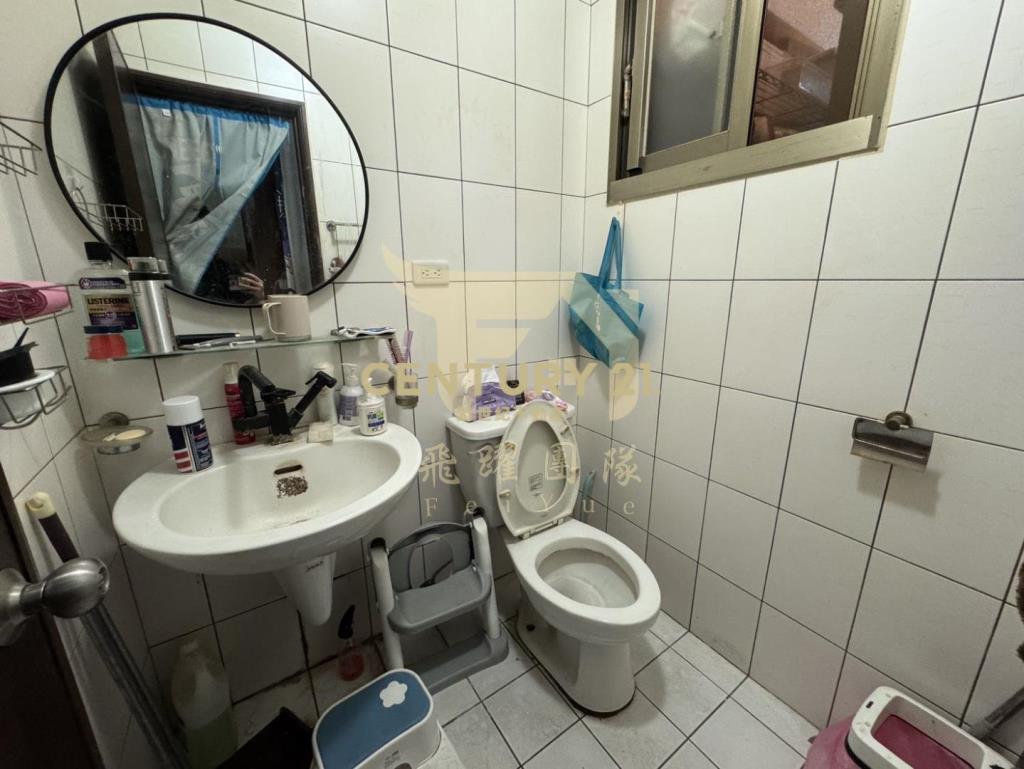 【楊梅蘋果村】大地坪別墅室內停車